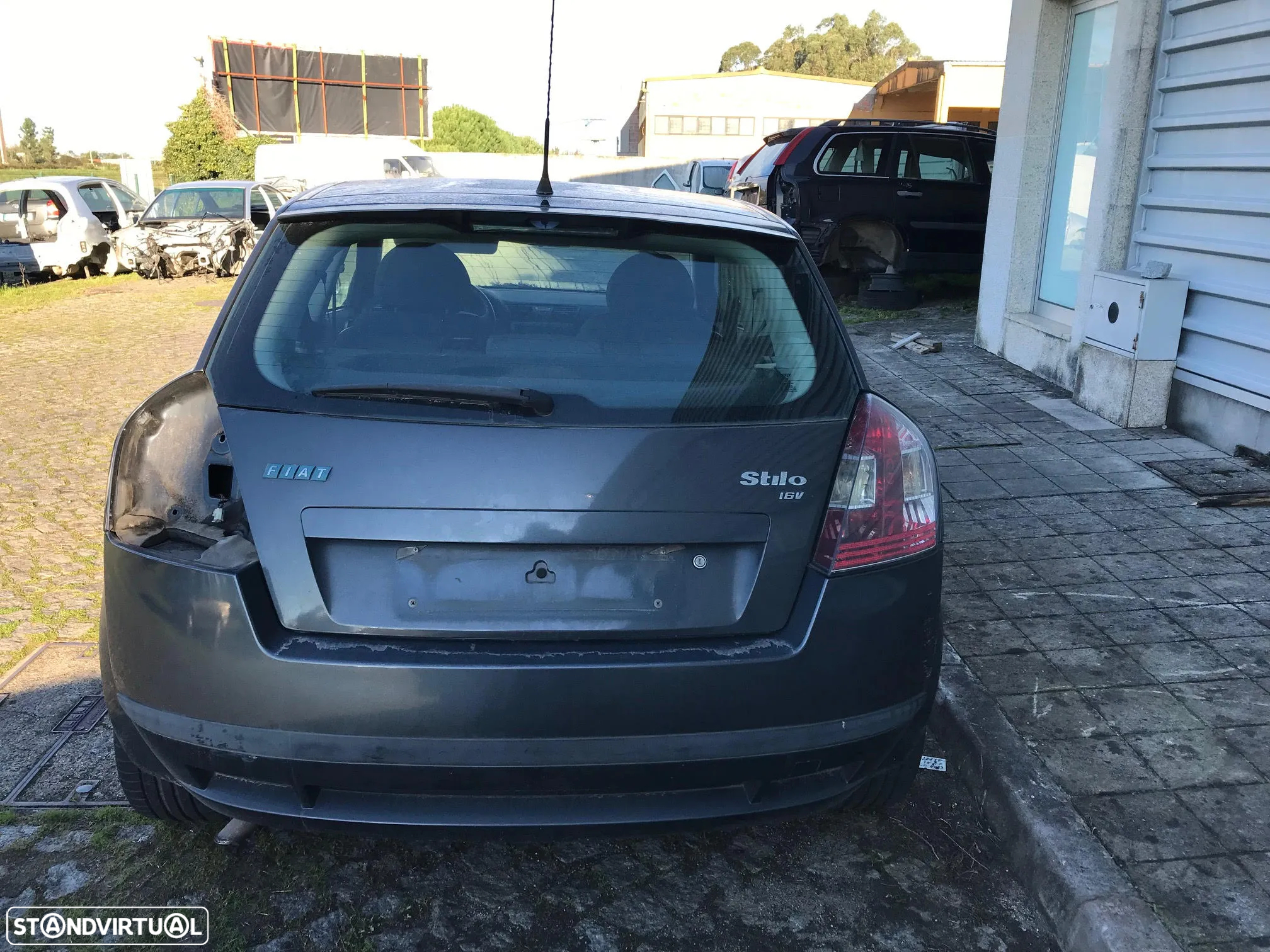 Fiat Stilo 1.2 16V 3P 2003 - Para Peças - 4