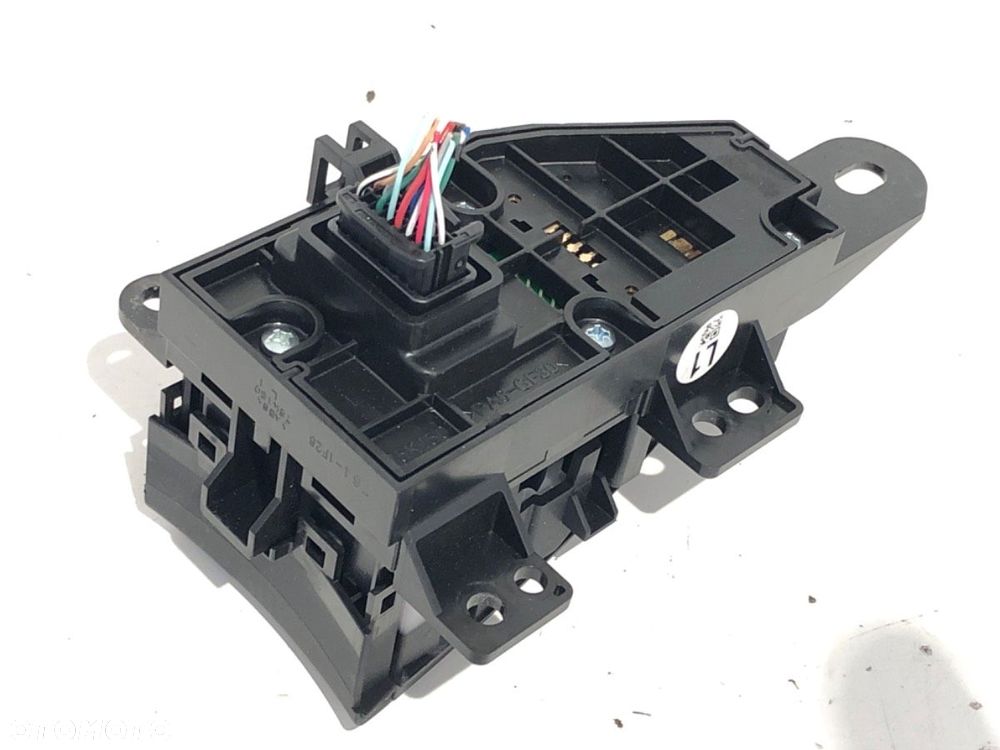 WŁĄCZNIK HAMULCA RĘCZNEGO  TOYOTA CAMRY (_V7_, _VA7_, _VH7_) 2017 - 2022 2.5 Hybrid (AXVH71_) 131 - 2