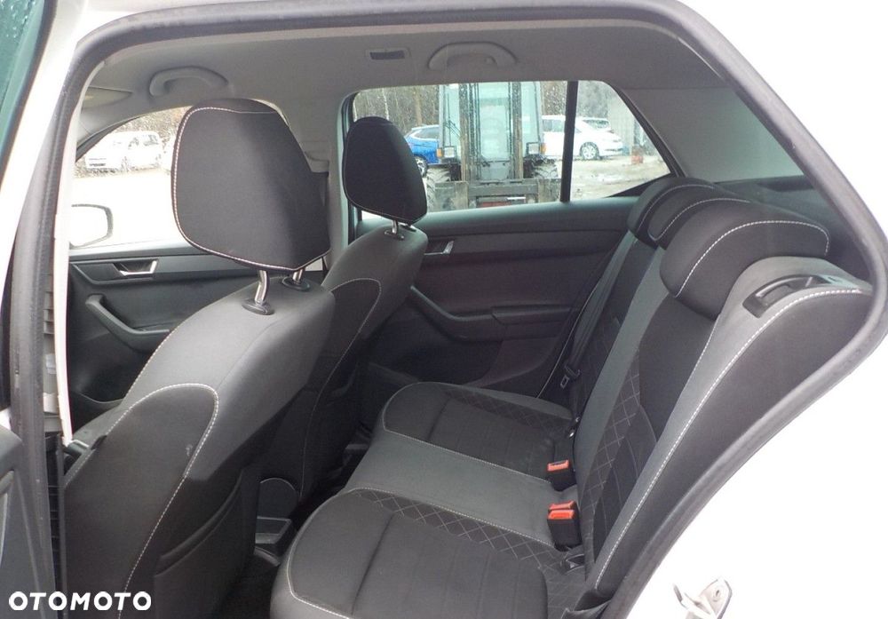 Skoda Fabia - 24