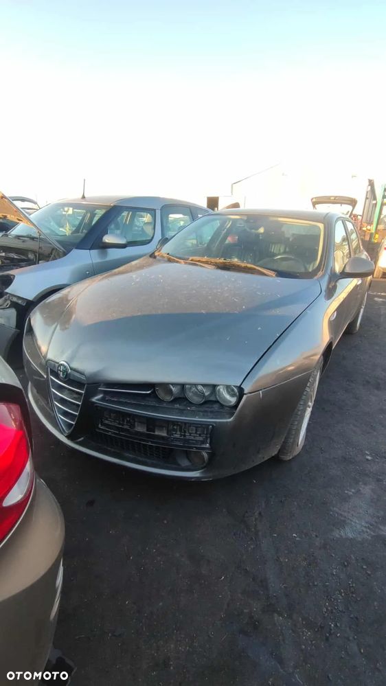 ALFA ROMEO 159 Sportwagon  2007 1.9 JTDM 16V 149KM 939 A2.000 - 2