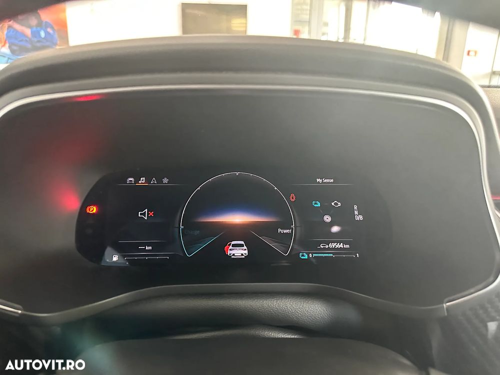 Renault Arkana E-TECH 145 R.S.LINE - 8