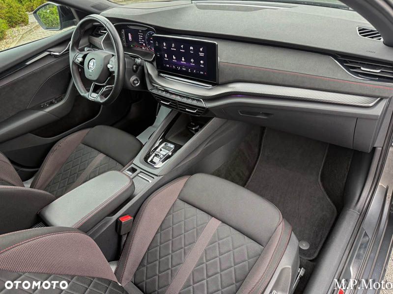 Skoda Octavia 2.0 TDI DSG 4x4 RS Plus - 29