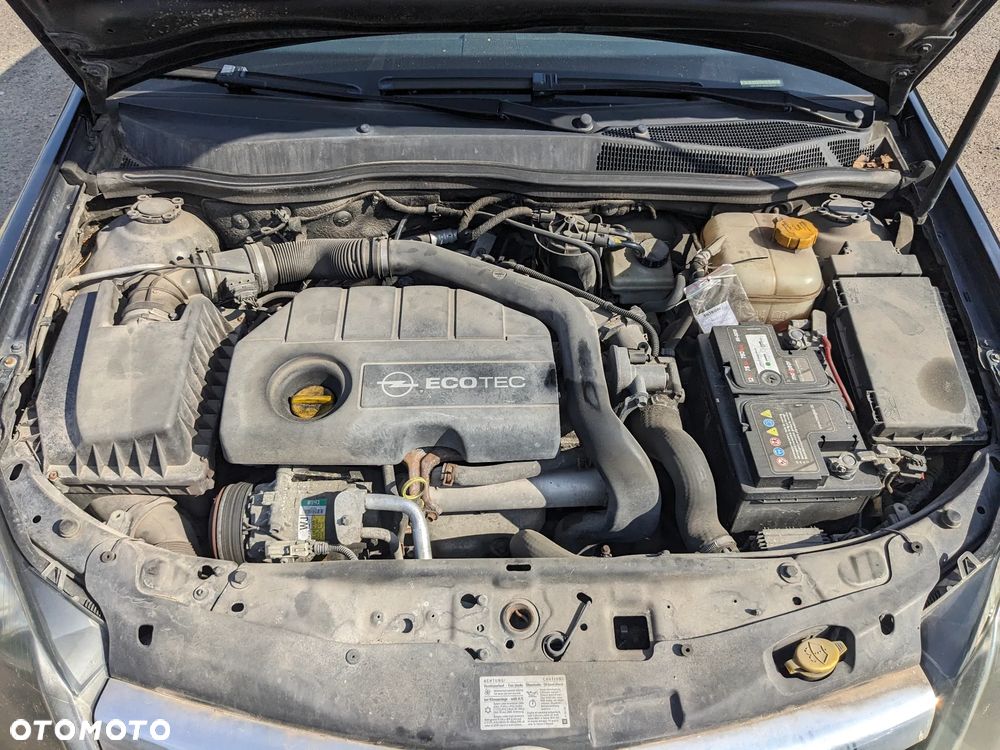 OPEL Astra III GTC 2005 1.7 Z20R NA CZĘŚCI - 6