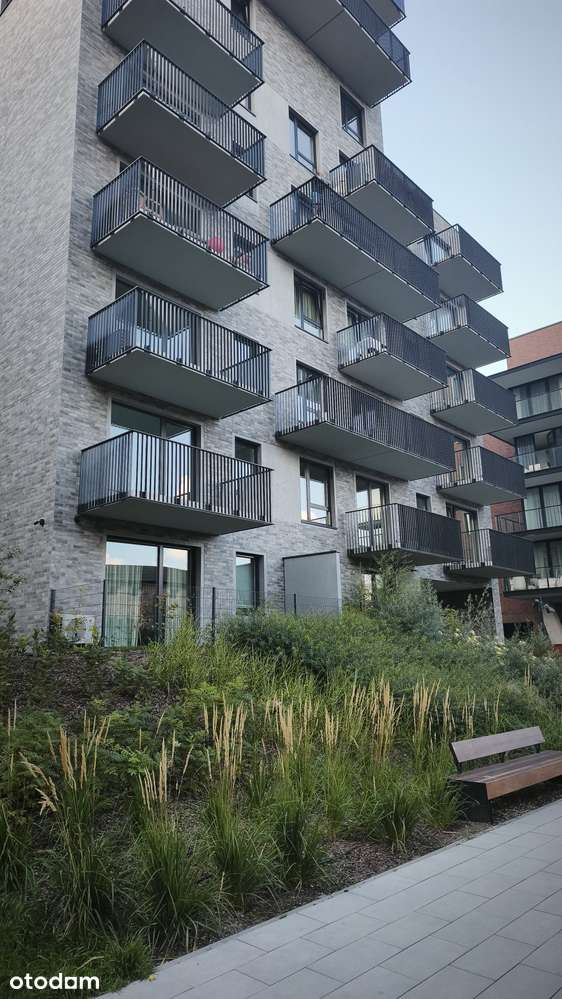 Pierwszy najem | SOHO | 2 pokoje 43 m² | balkon 12 m² |
