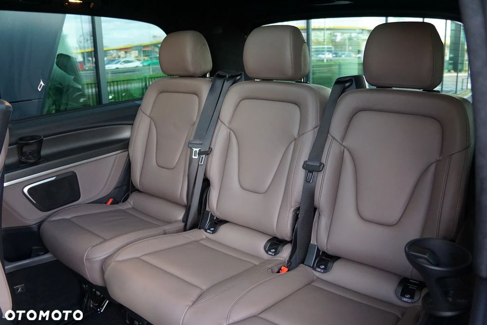 Mercedes-Benz Klasa V 300 d 4-Matic 9G-Tronic (d³ugi) - 25