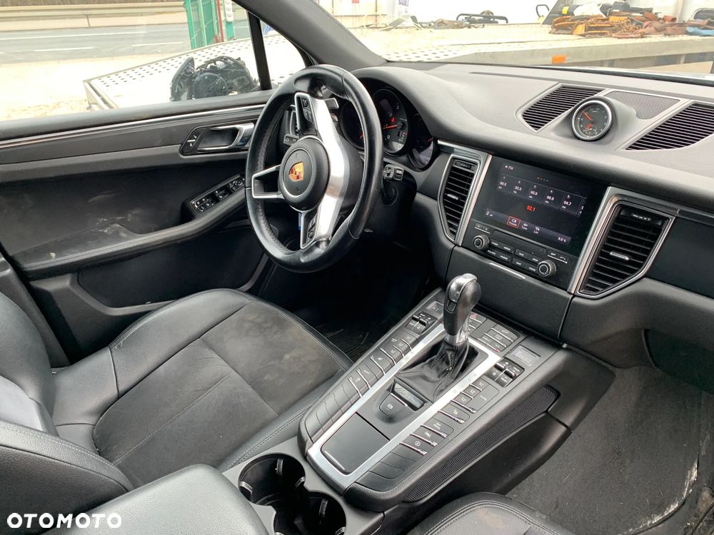 Porsche Macan PDK - 18