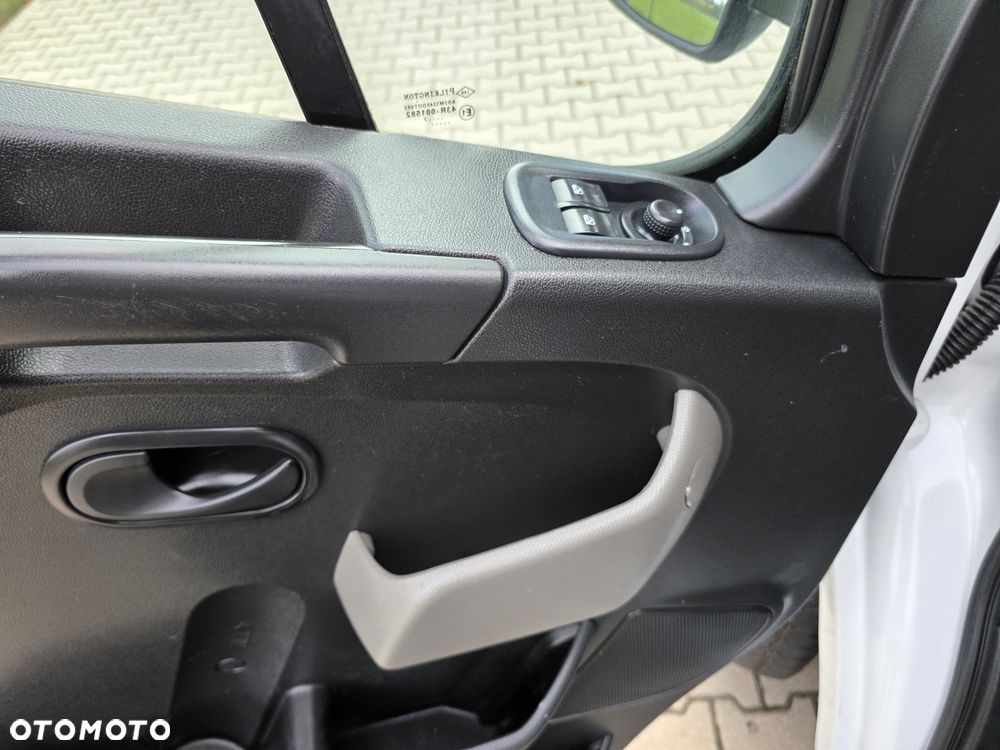 Renault Master - 19