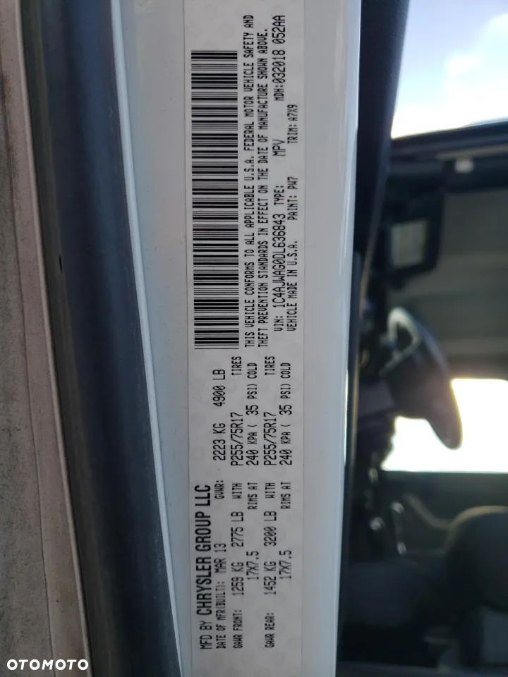 Jeep Wrangler - 14