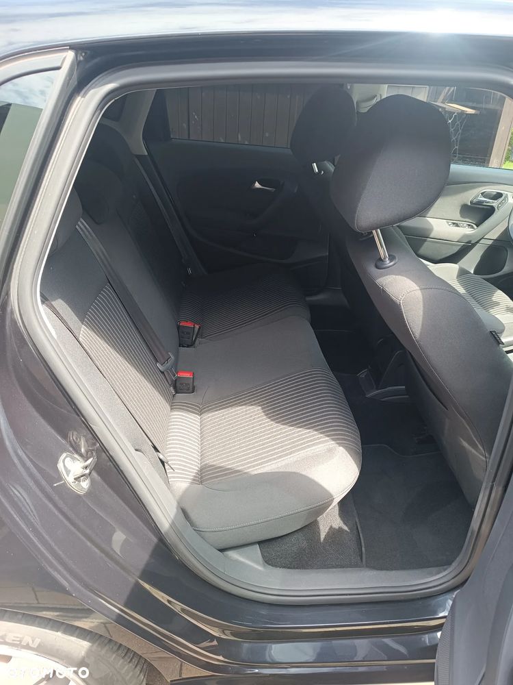 Volkswagen Polo 1.4 16V Comfortline - 7
