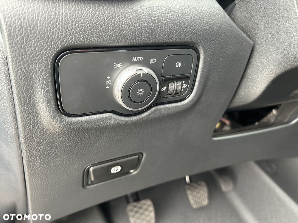 Mercedes-Benz Vito 114 CDI L3 Base - 13