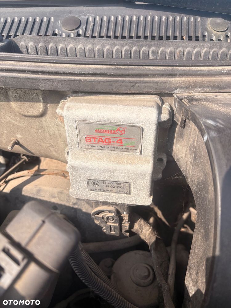 Skoda Octavia 1.8 GLX - 15