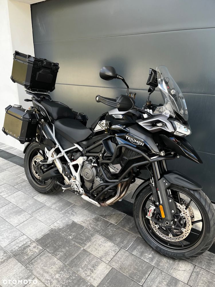 Triumph Tiger - 12