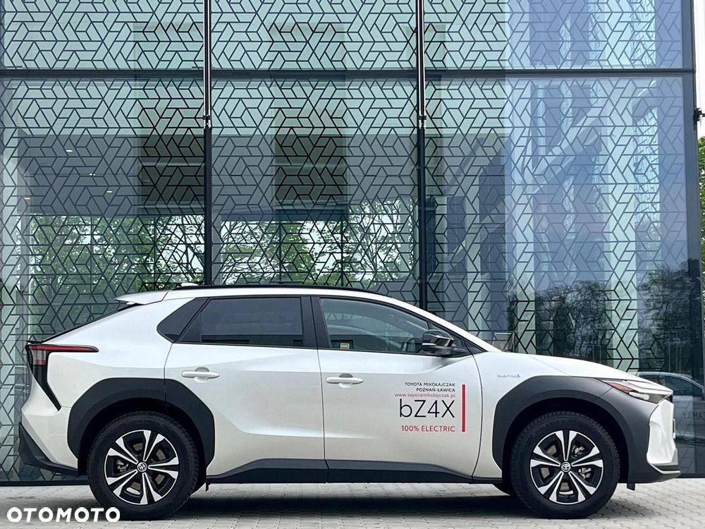 Toyota bZ4X 71.4kWh Prestige - 4