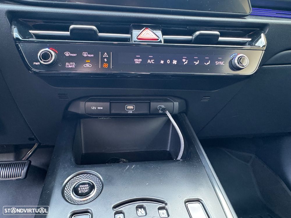 Kia Niro - 35