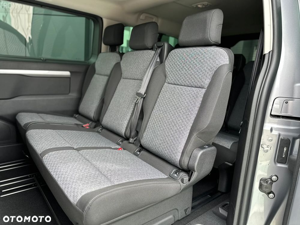 Opel Zafira - 10