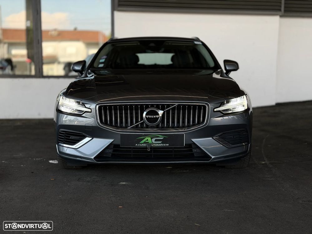 Volvo V60 2.0 T6 AWD TE R-Design - 2