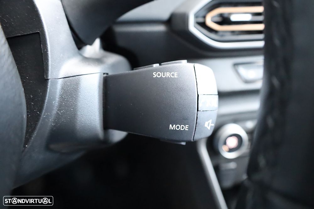 Dacia Jogger 1.0 TCe Extreme 7L - 32