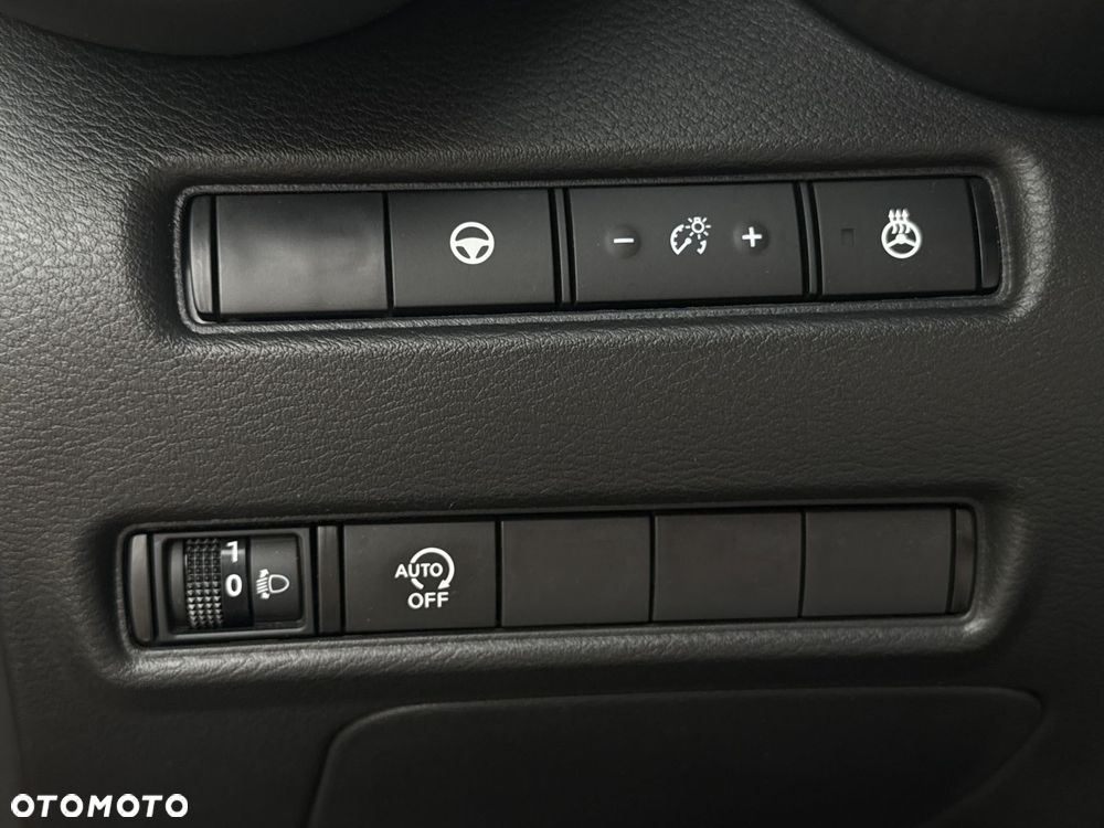Nissan Juke 1.0 DIG-T Tekna - 25