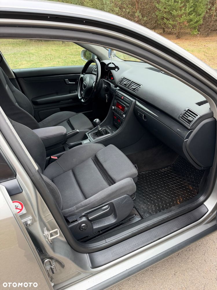 Audi A4 Limousine 2 - 20
