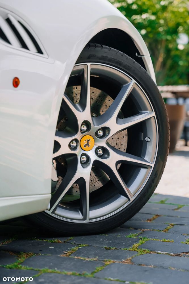 Ferrari California F1 DCT - 6
