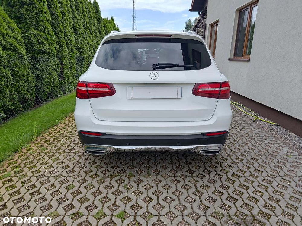 Mercedes-Benz GLC - 7