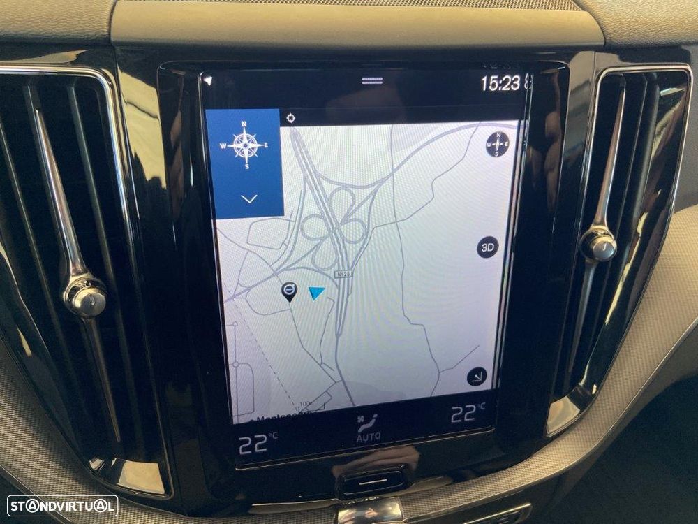 Volvo XC 60 2.0 D4 R-Design Geartronic - 18