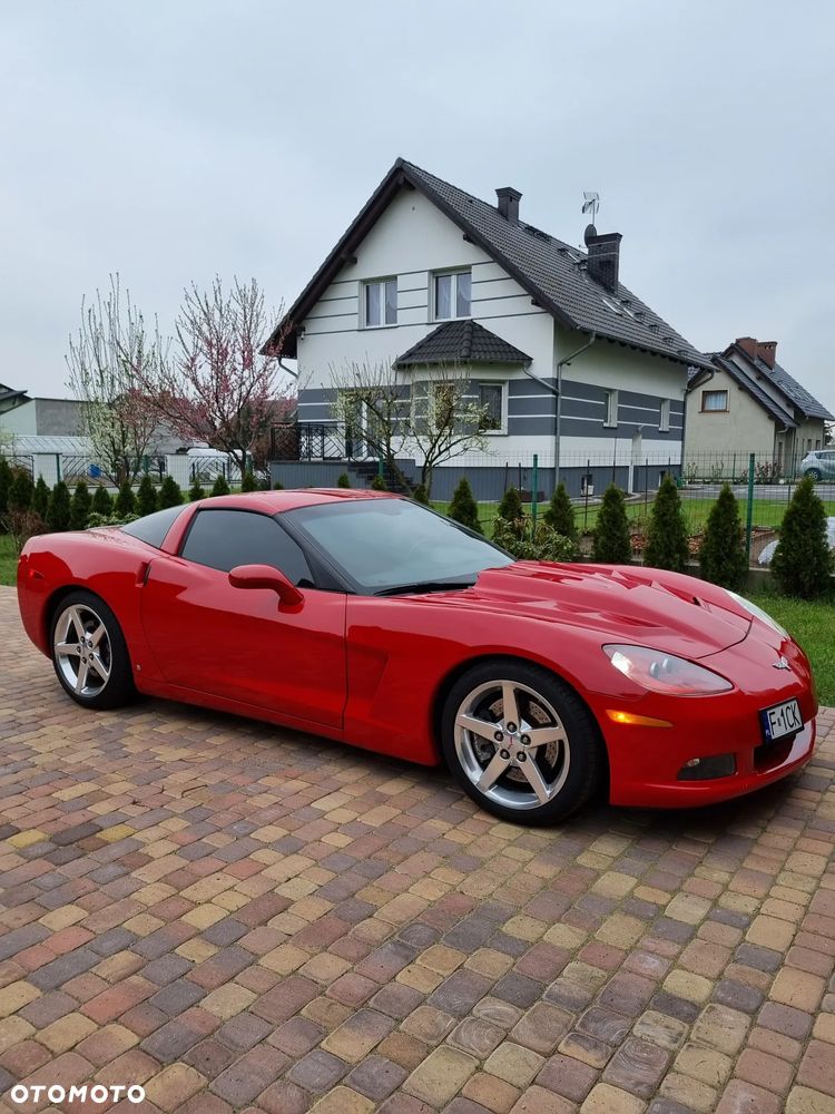 Chevrolet Corvette - 5