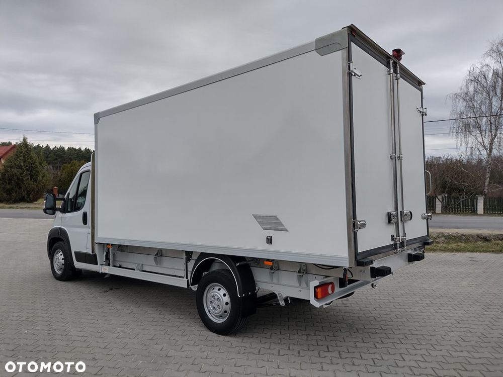 Peugeot Boxer Chlodnia Izoterma 8 Palet - 3