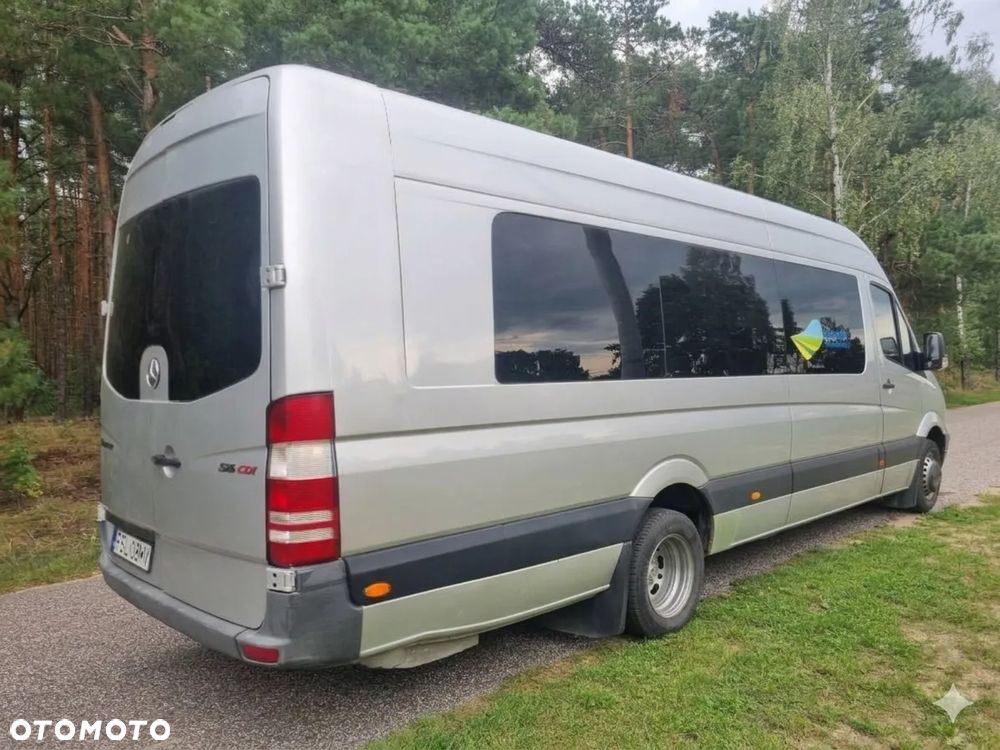 Mercedes-Benz Sprinter - 2