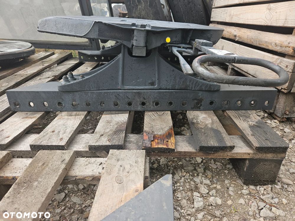 wymiana łapy siodła Volvo Renault *Jost GF Saf Holland * - 5
