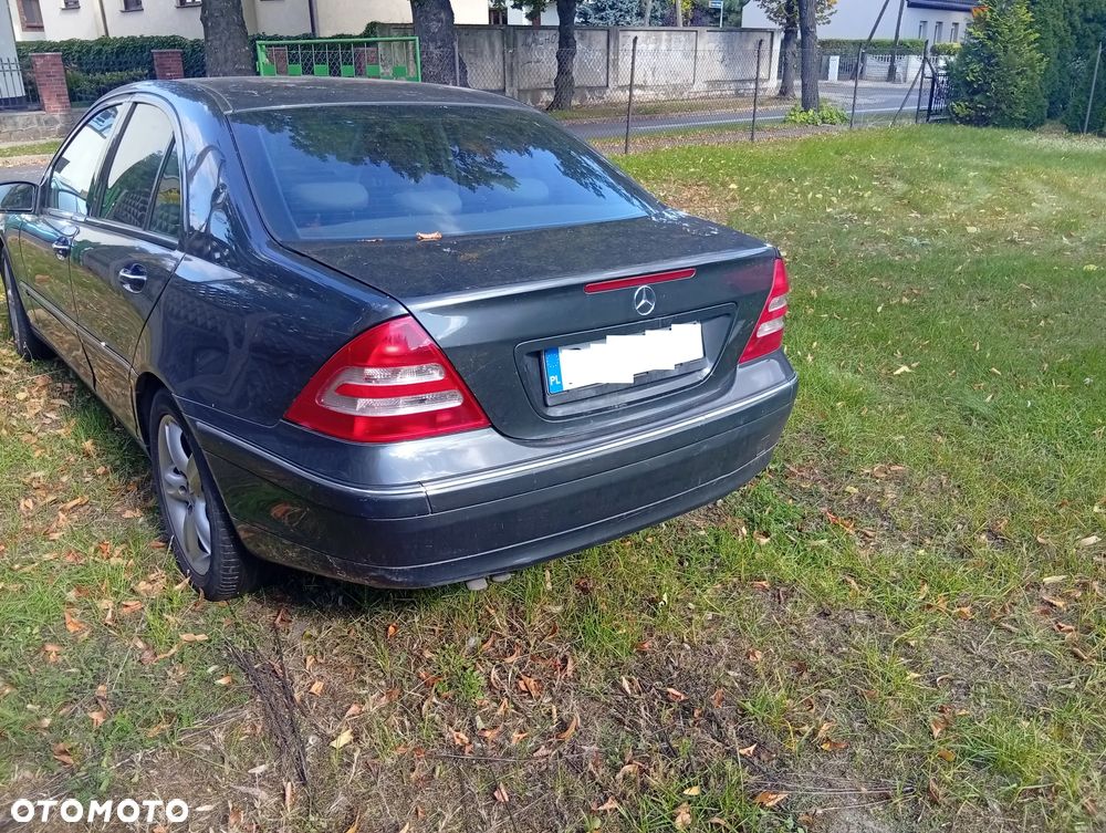 Mercedes-Benz Klasa C 240 Avantgarde - 6