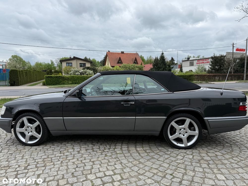Mercedes-Benz Klasa E - 10