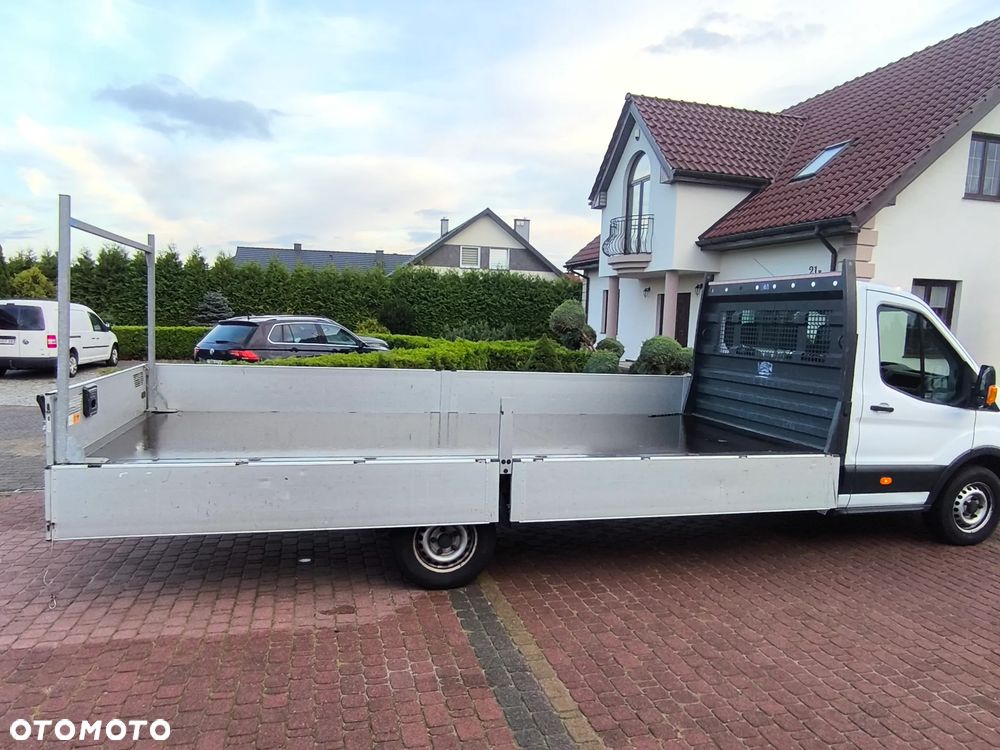 Ford Transit - 16