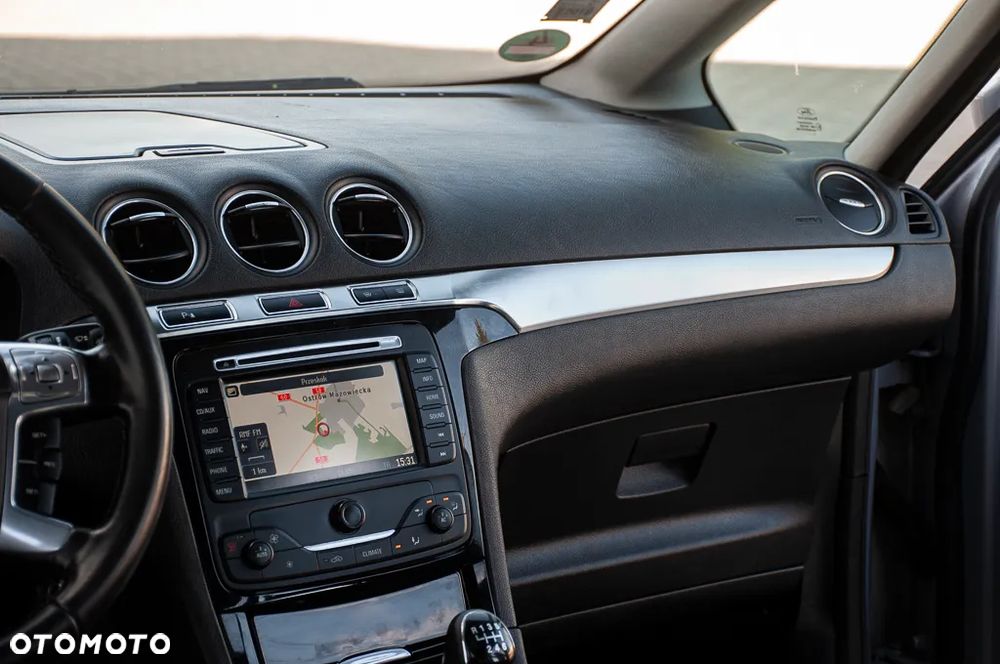 Ford Galaxy 2.0 TDCi Platinium X - 33