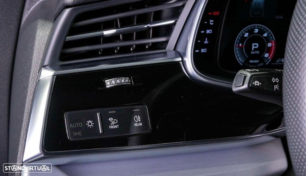 Audi Q7 55 TFSI e quattro tiptronic S line - 28