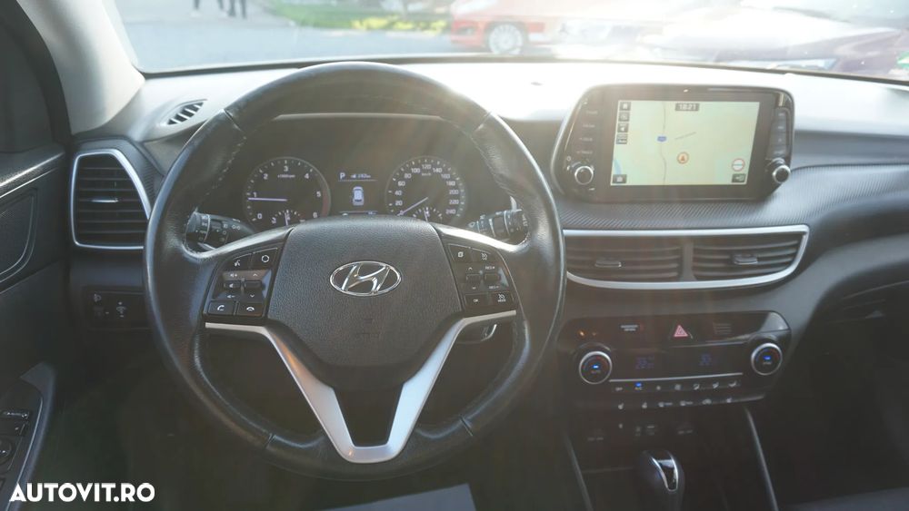 Hyundai Tucson 1.6 CRDi 48V-Hybrid 2WD DCT Select - 16