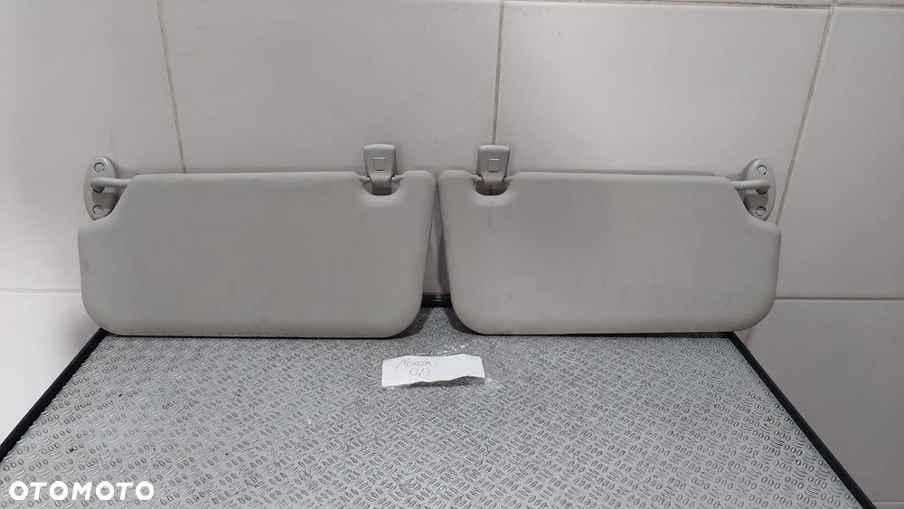 SŁONECZNIKI KOMPLET FORD MONDEO MK4  R2009 - 1