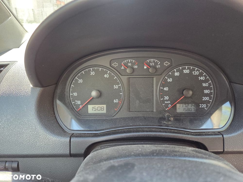 Volkswagen Polo 1.4 16V Fun - 8
