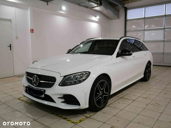 Mercedes-Benz Klasa C 200 d 9G-TRONIC