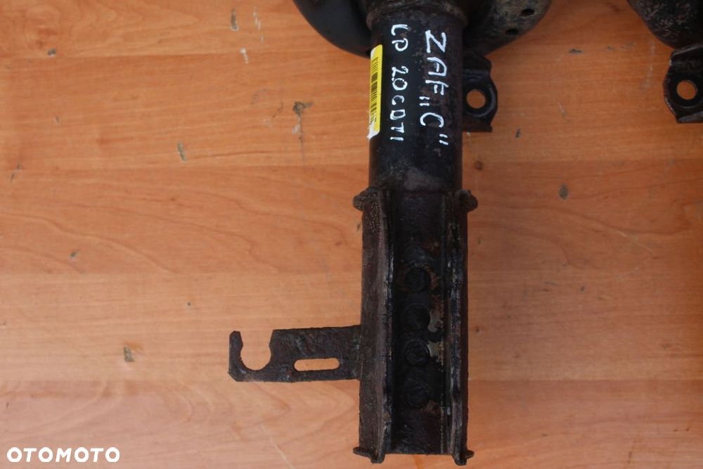 AMORTYZATOR MACPERSON PRAWY PRZEDNI OPEL ZAFIRA C 2.0 CDTI - 4