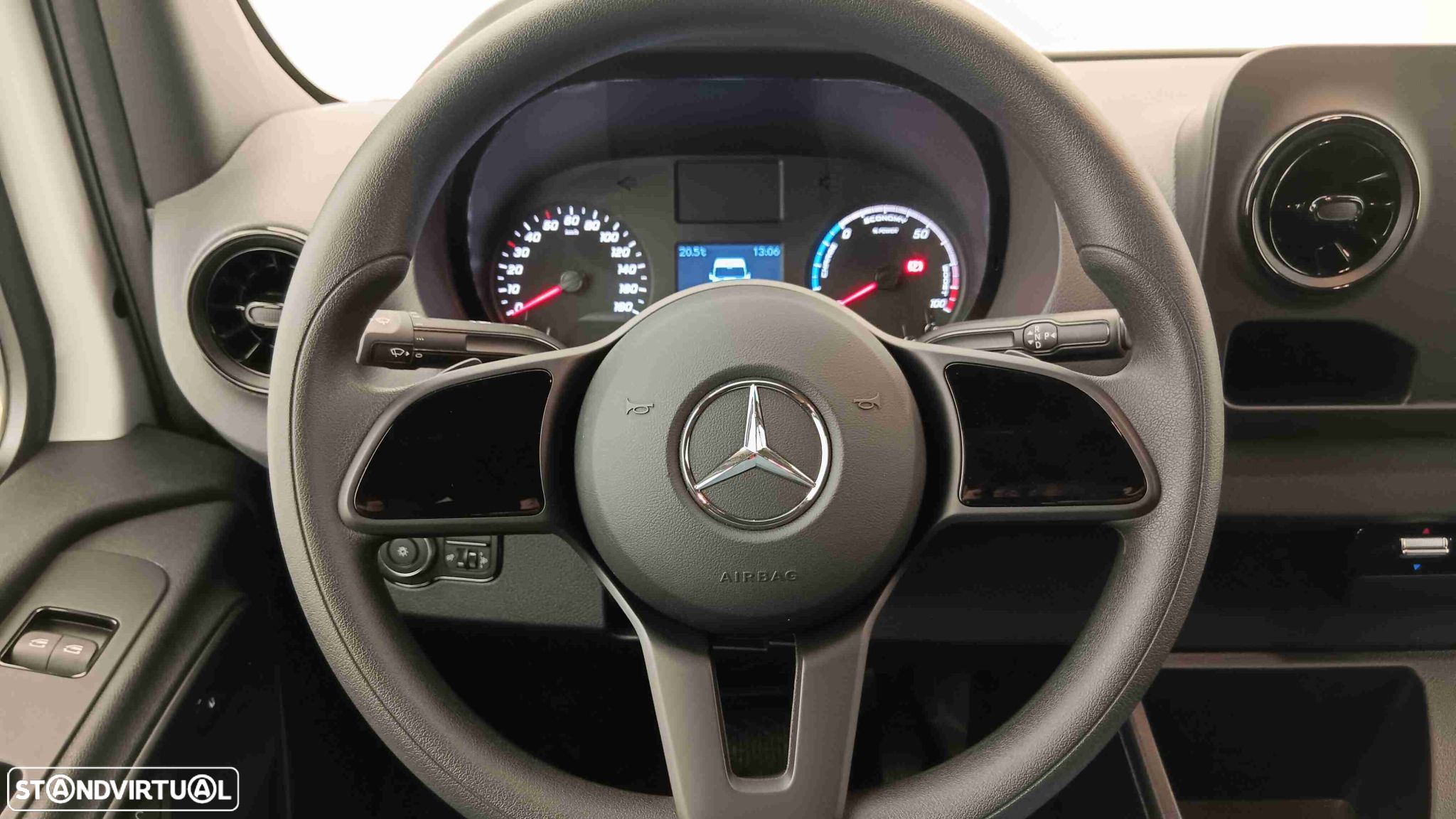 Mercedes-Benz eSprinter 312/39 - 10