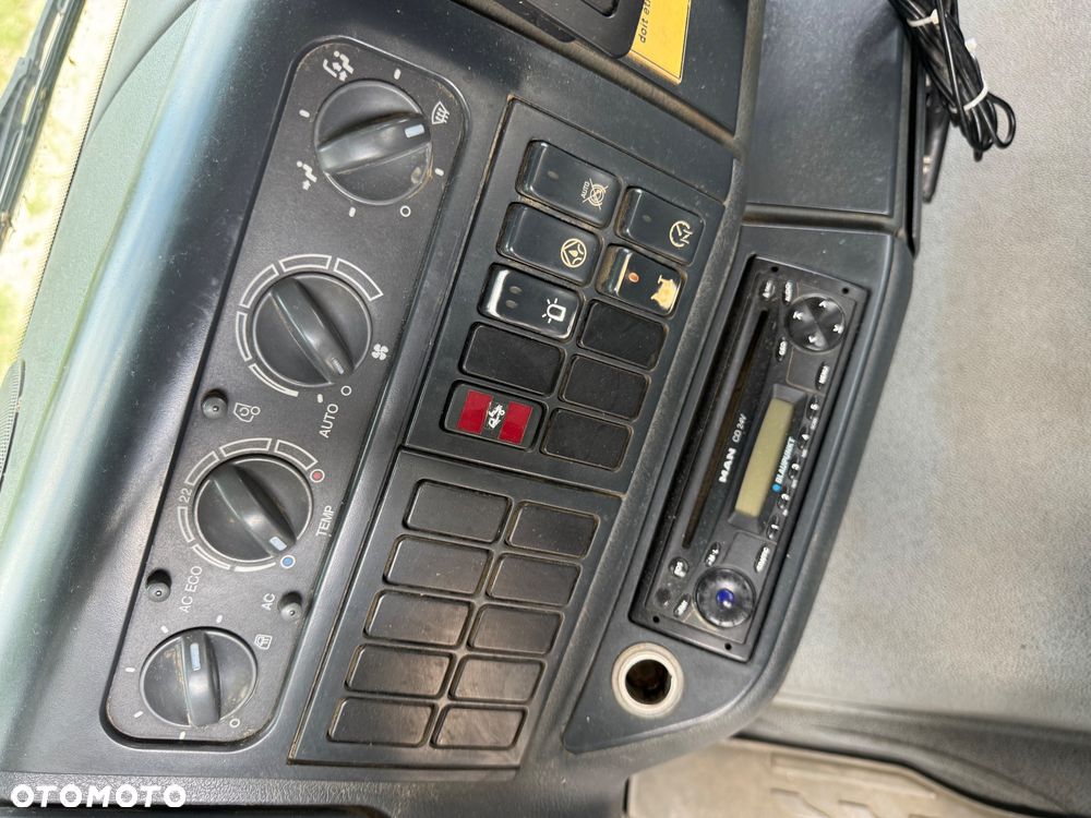 MAN TGA 33.390 6X4 Kiper Wywrotka Manual Resor Hydroburta - 17