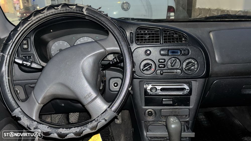 Mitsubishi Colt 1.6 GLX - 7