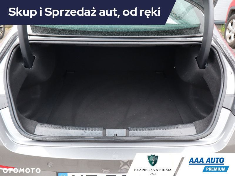 Mercedes-Benz CLA - 15