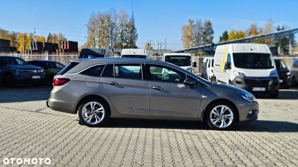 Opel Astra 1.4 T Dynamic - 31