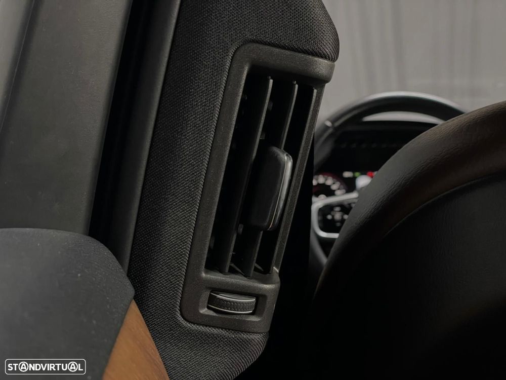 Volvo XC 90 2.0 T8 PHEV Inscription Expression AWD - 29