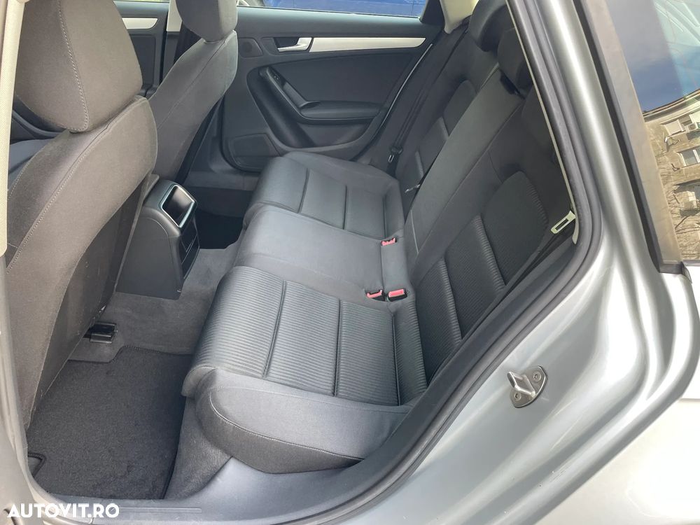 Audi A4 2.0 TDI DPF Ambition - 6