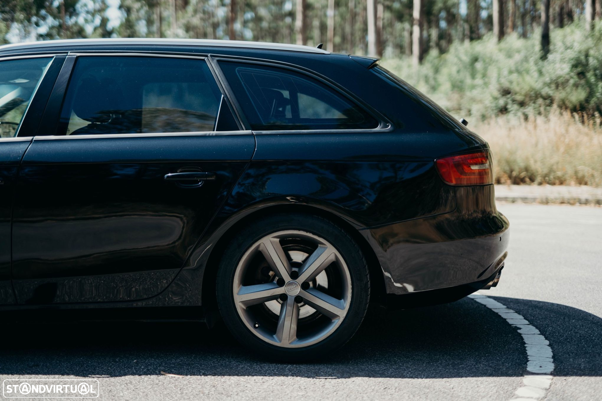 Audi A4 Avant 2.0 TDI Business Line Advance - 10