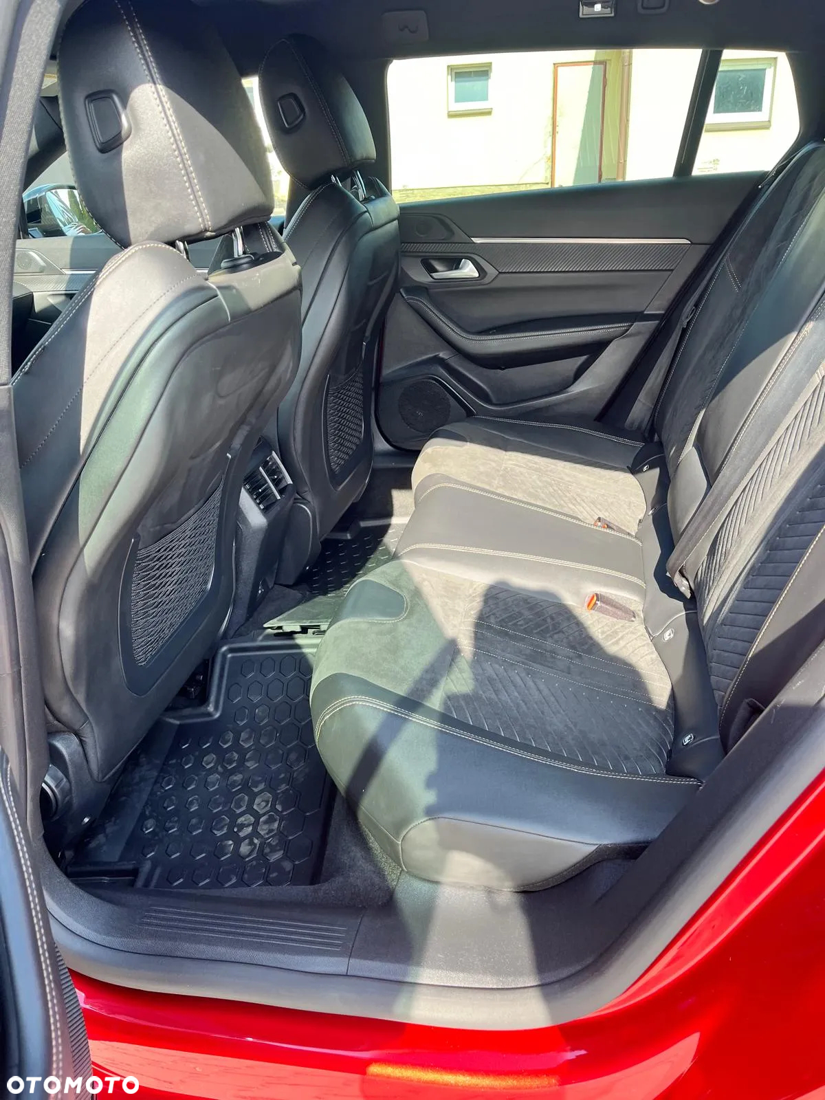 Peugeot 508 SW BlueHDi 130 GT S&S EAT8 - 15