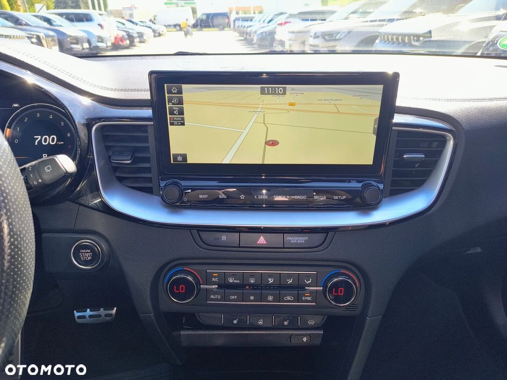 Kia ProCeed - 24